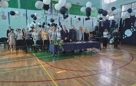Zakończenie roku szkolnego klas &oacute;smych