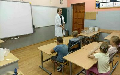 Zdjęcie do Eksperymenty i doświadczenia w naszej szkole