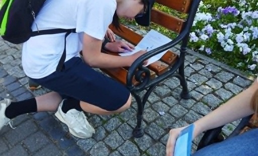 Zdjęcie do Aktywny początek czerwca w klasie 8c: od gry miejskiej po Krak&oacute;w i Energylandię